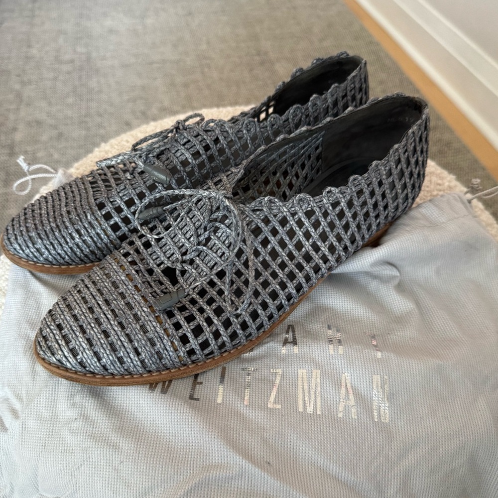 Stuart Weitzman Women's Straw Mesh Oxford Loafers